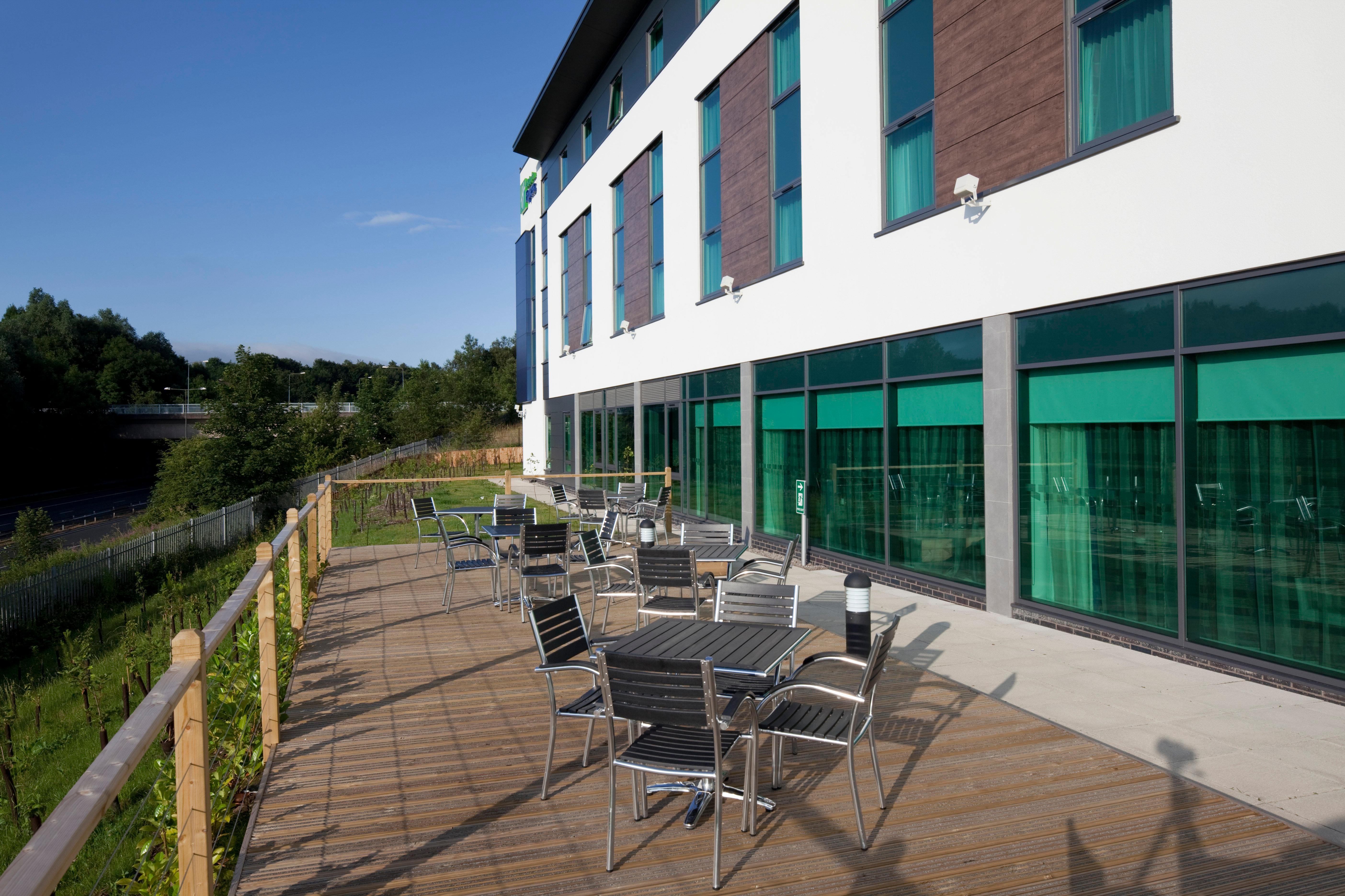 Holiday Inn Express Burnley M65 Jct 10 By Ihg Exterior foto