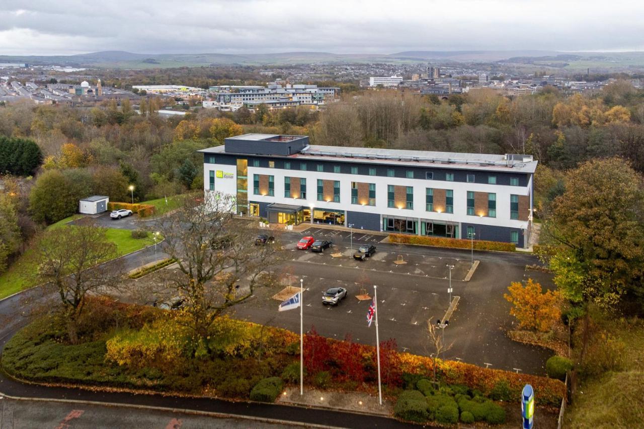 Holiday Inn Express Burnley M65 Jct 10 By Ihg Exterior foto