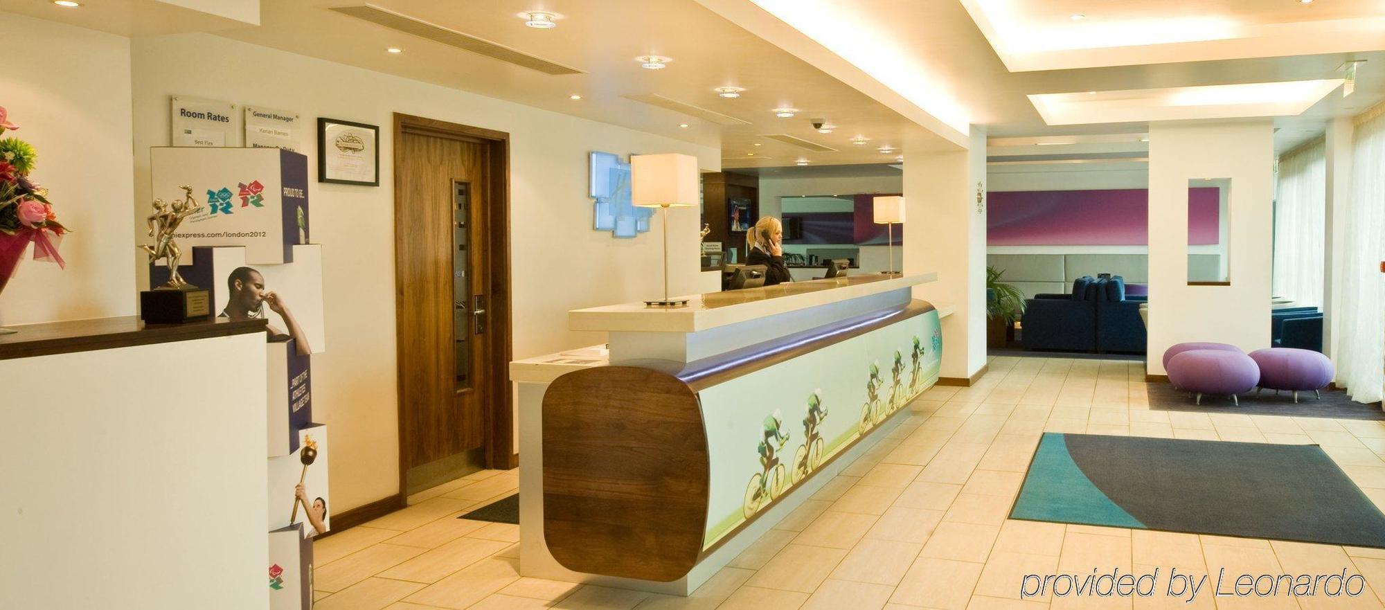 Holiday Inn Express Burnley M65 Jct 10 By Ihg Exterior foto